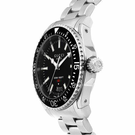 Montre Gucci Dive 40 mm pour homme YA136208