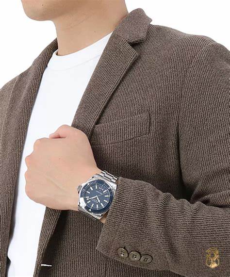 Montre Gucci Dive 40 mm pour homme YA136203