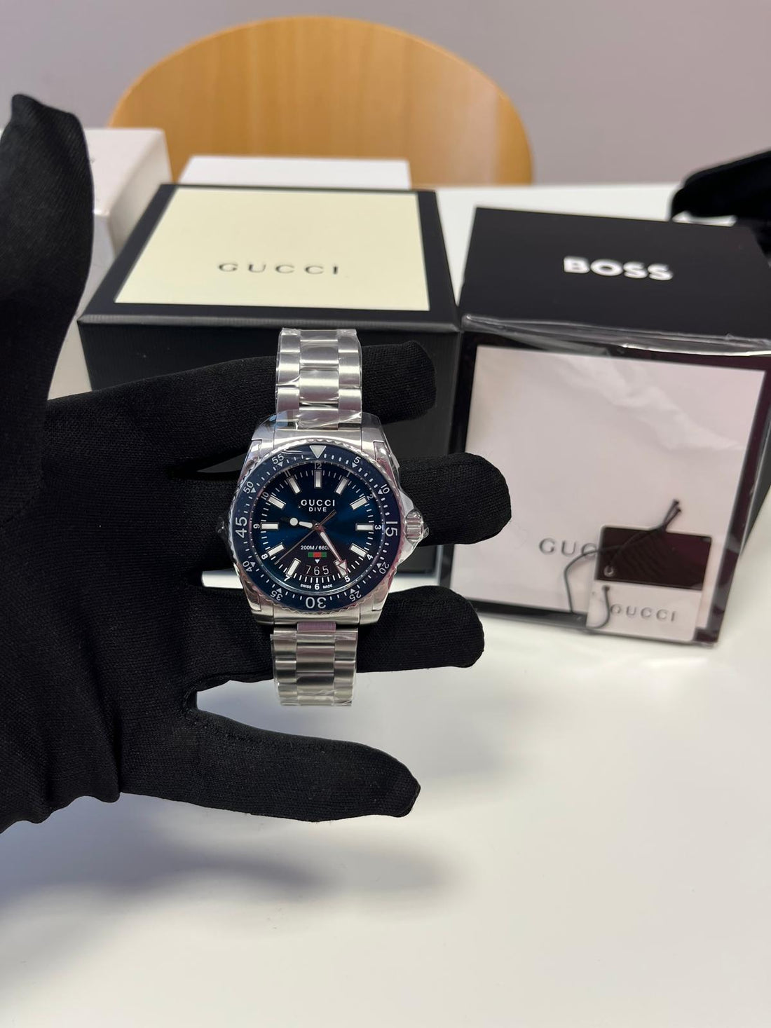 Montre Gucci Dive 40 mm pour homme YA136208